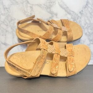 Vionic Amber Orthopedic Sandals – Gold Cork – Size 8